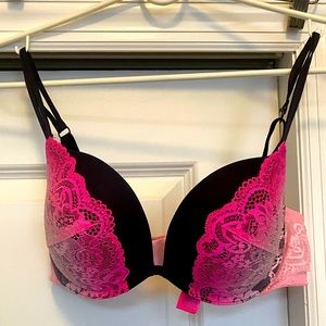 NWOT La SENZA Beyond Sexy pink & black push-up bra, size 38B